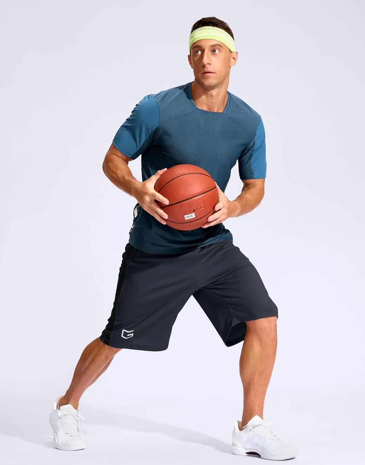 G Gradual Men's 11" Long Basketball Shorts with Zipper Pockets Mesh Quick Dry Lightweight Gym Athletic Shorts for Men